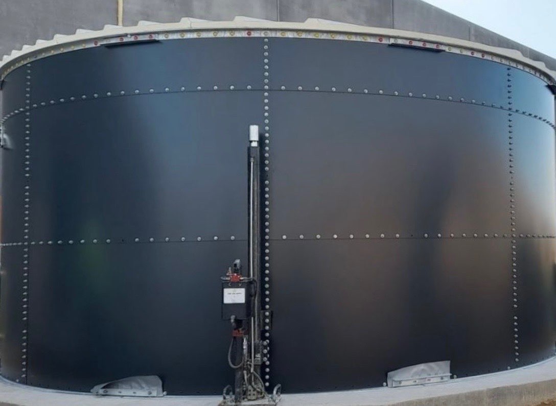 Commercial water catchment tank installation Hawaii